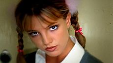 Britney Spears - Baby one more time